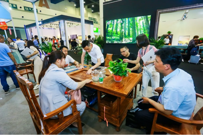 強強聯(lián)手聚變?nèi)诤?，共筑鄭州家具展覽會價值新高地2223