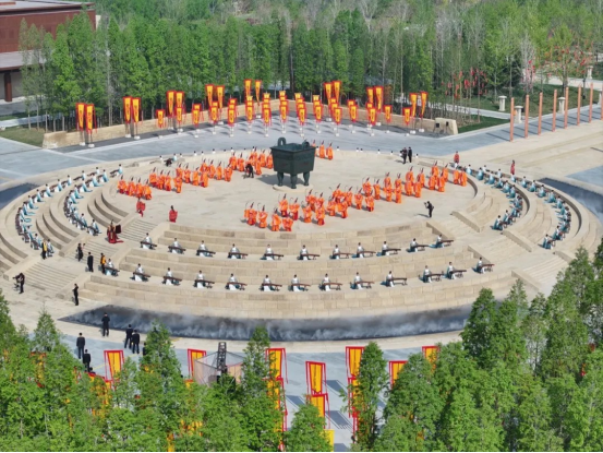 （配圖）尋根拜祖后，他們來(lái)阿五品新豫菜解鄉(xiāng)愁154