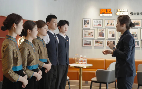 向上生長 她在客戶服務(wù)中找到“人生價值”(配圖)1663