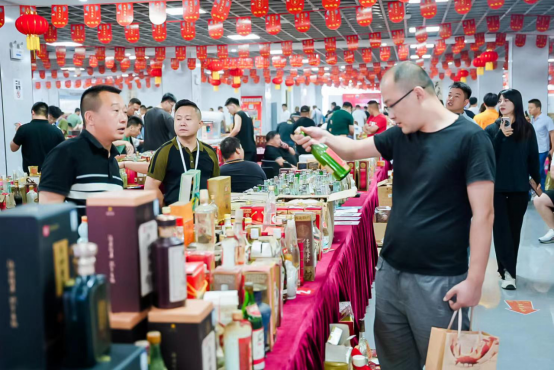 3天成交破5億元，為何夏邑能將老酒做成產(chǎn)業(yè)？353