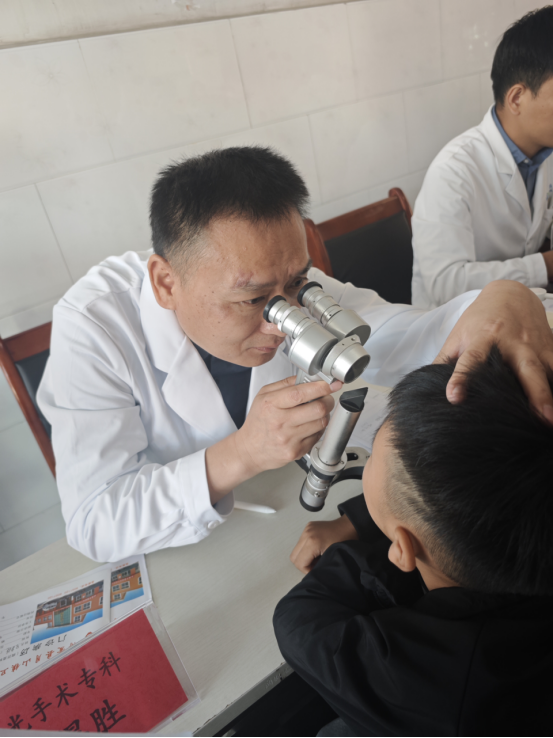 鄭州普瑞眼科“光明行”公益走進(jìn)博愛縣協(xié)助開展“送健康進(jìn)老區(qū)”活動794