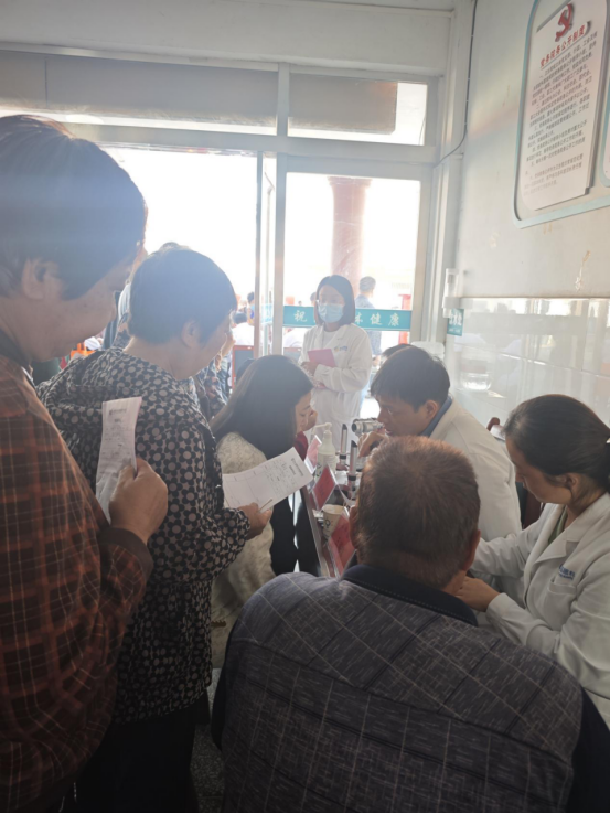 鄭州普瑞眼科“光明行”公益走進(jìn)博愛縣協(xié)助開展“送健康進(jìn)老區(qū)”活動796