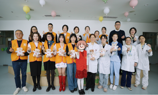 匯聚愛(ài)心，傳遞希望——如新攜手愛(ài)心人士醫(yī)院探訪先心病患兒29
